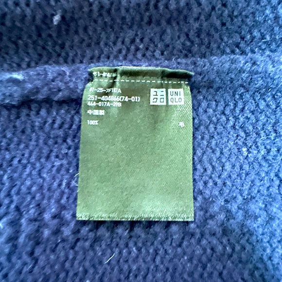 J.W.Anderson X Uniqlo Women’s Fair Isle Crew Neck Cardigan - Picture 4 of 4